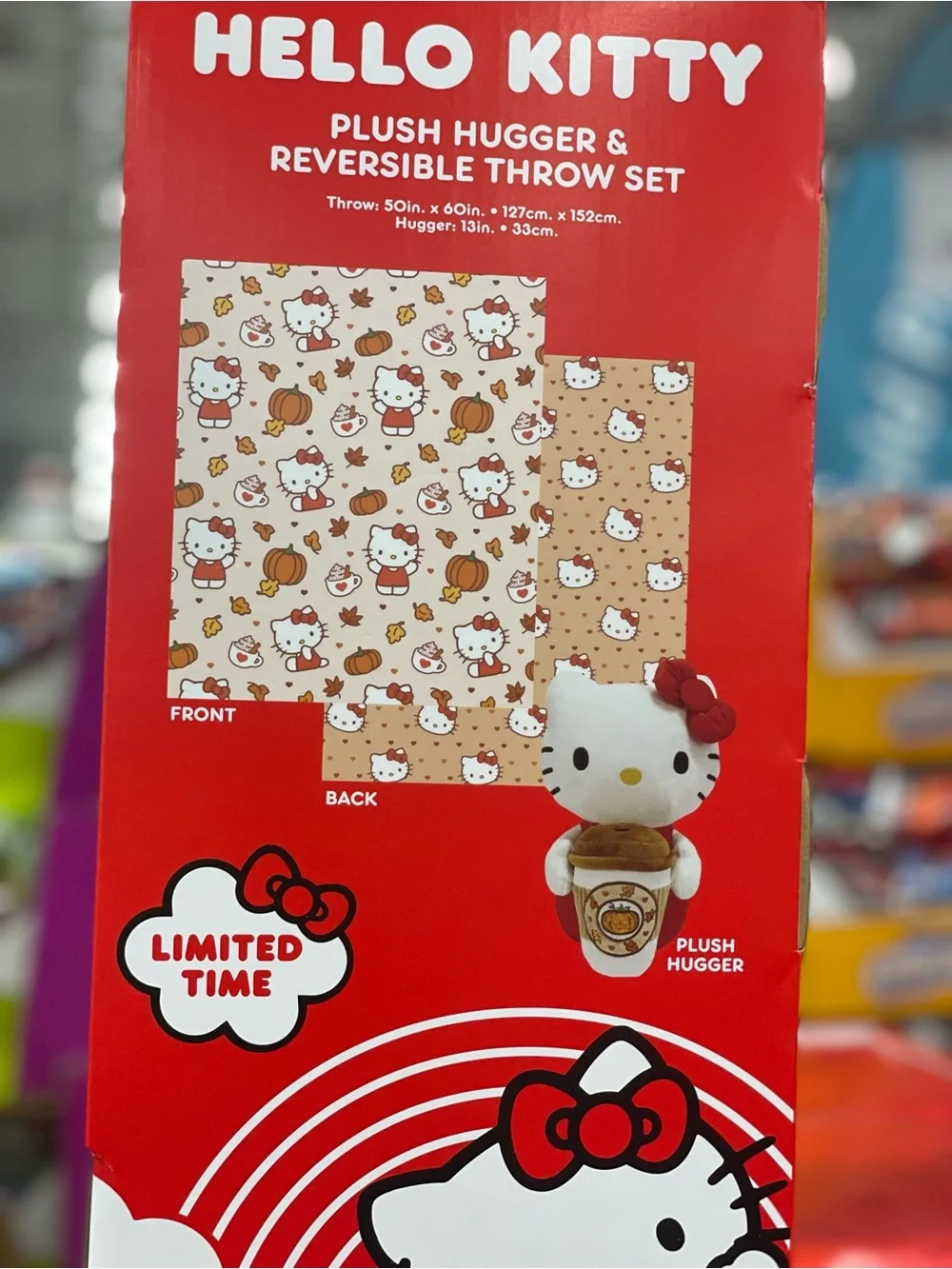 Hello Kitty Plush Hugger & Reversible Throw Set limited! Autumn/Fall